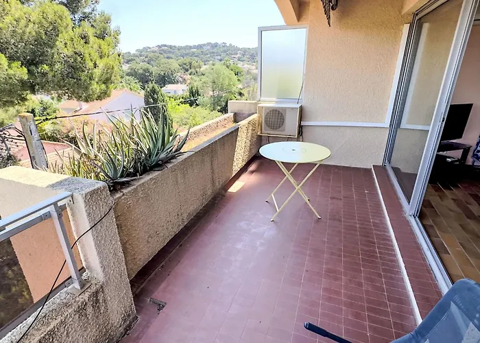 Les Jardins Du Soleil By Interhome Apartamento Le Brusc